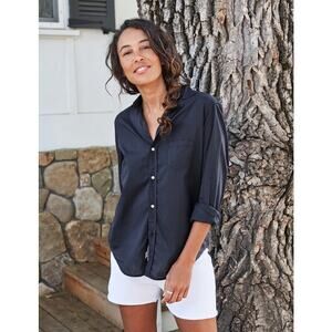 Frank & Eileen relaxed button up Eileen Navy top size S